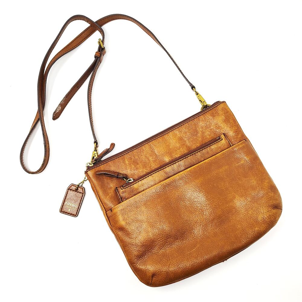 Fossil Crossbody Tan Leather Purse Bag Minimalist Chic Boho Western - Picture 1 of 14